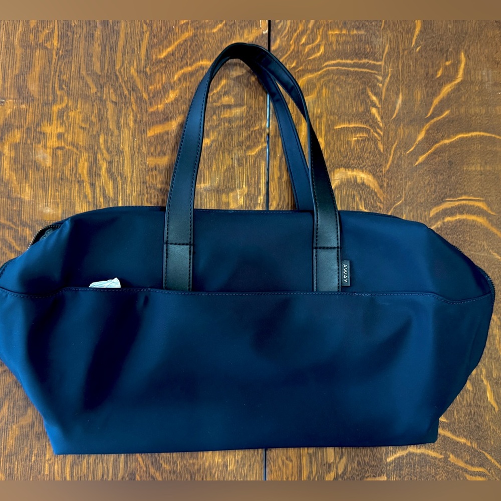 Away The Everywhere Bag - Picture 4 of 5